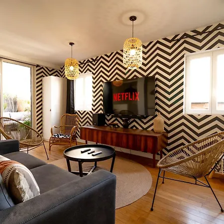 Afrobohome, Experience Atypique, Clim, 2 A 6 Personnes, Proche Centre Nimes, Garage Clos * Νιμ