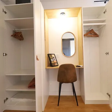 Дом отдыха Afrobohome, Experience Atypique, Clim, 2 A 6 Personnes, Proche Centre Nimes, Garage Clos