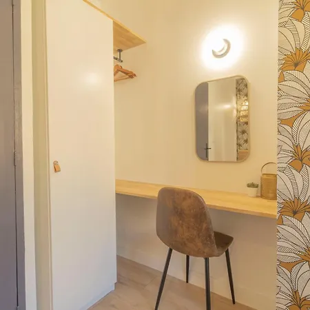 Дом отдыха Afrobohome, Experience Atypique, Clim, 2 A 6 Personnes, Proche Centre Nimes, Garage Clos *