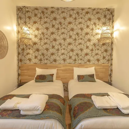Дом отдыха Afrobohome, Experience Atypique, Clim, 2 A 6 Personnes, Proche Centre Nimes, Garage Clos Ним