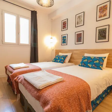 Holiday home Afrobohome, Confort, Familles Et Petits Groupes, Clim, 2 A 6 Personnes, Proche Centre Nimes, Garage Clos