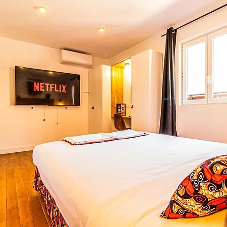 Afrobohome, Confort, Familles Et Petits Groupes, Clim, 2 A 6 Personnes, Proche Centre Nimes, Garage Clos *