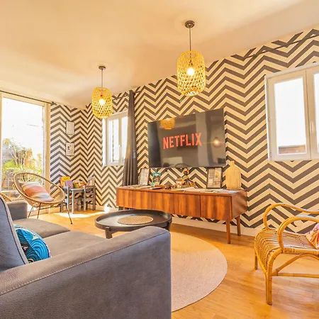 Afrobohome, Experience Atypique, Clim, 2 A 6 Personnes, Proche Centre Nimes, Garage Clos * Νιμ