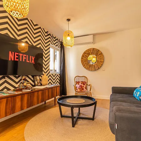 Tatil Evi Afrobohome, Experience Atypique, Clim, 2 A 6 Personnes, Proche Centre Nimes, Garage Clos Nîmes
