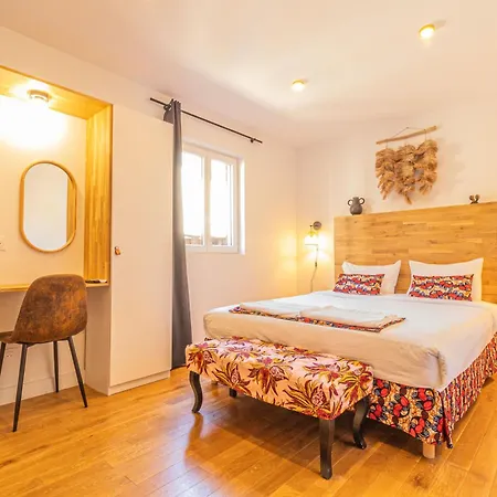 Prázdninový dům Afrobohome, Experience Atypique, Clim, 2 A 6 Personnes, Proche Centre Nimes, Garage Clos *