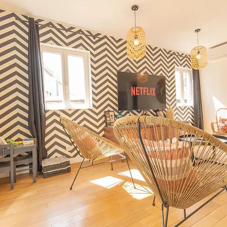 Afrobohome, Experience Atypique, Clim, 2 A 6 Personnes, Proche Centre Nimes, Garage Clos Nîmes