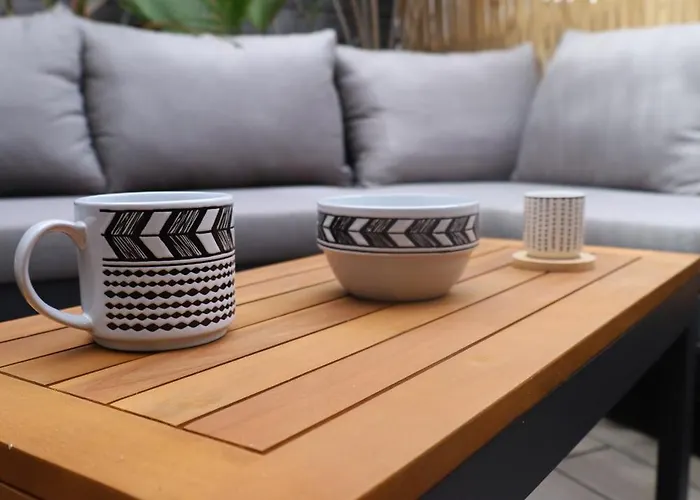 Afrobohome, Expérience Atypique, Clim, 2 à 6 Personnes, Proche Centre Nîmes, Garage Clos Casa vacanze