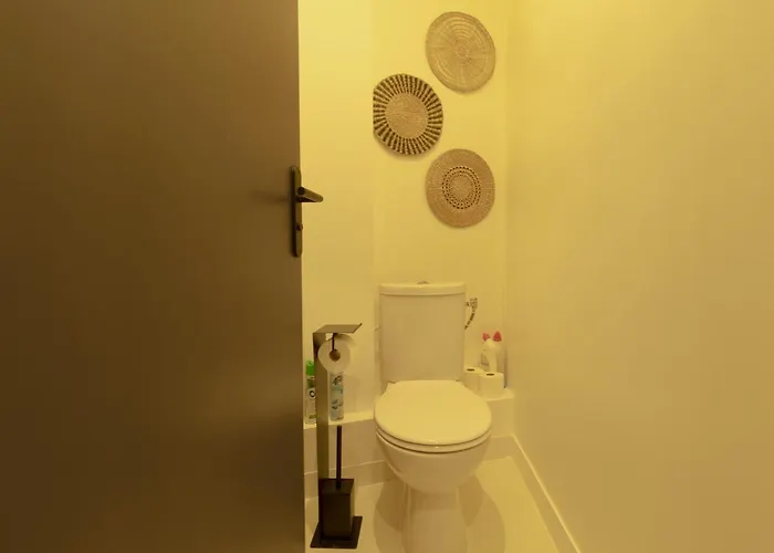 Afrobohome, Expérience Atypique, Clim, 2 à 6 Personnes, Proche Centre Nîmes, Garage Clos